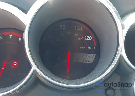 2004 Pontiac Vibe z USA, uszkodzony, nr VIN 5Y2SL62854Z445342